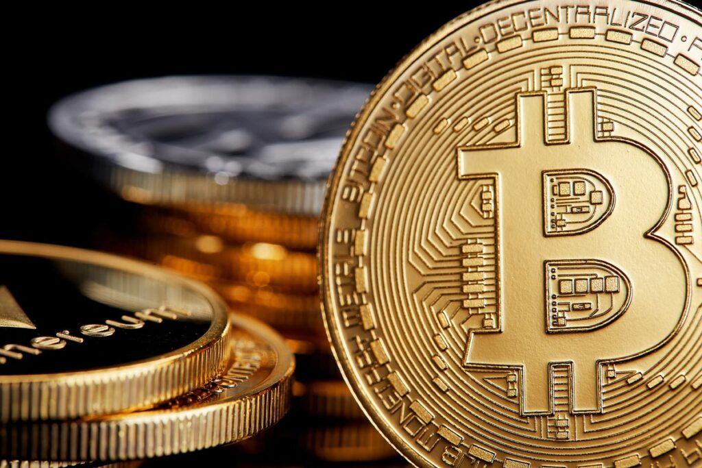 bitcoin ethereum coins